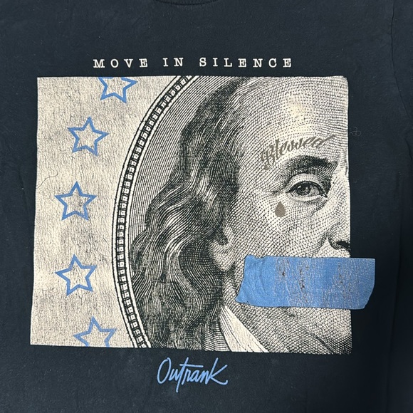 OUTRNK short sleeve tee . - Picture 2 of 6